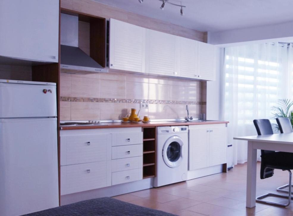 Apartamento La Carihuela Торремолінос Екстер'єр фото